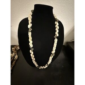 Vintage Shell Lei Necklace Hawaaian Collectible‎